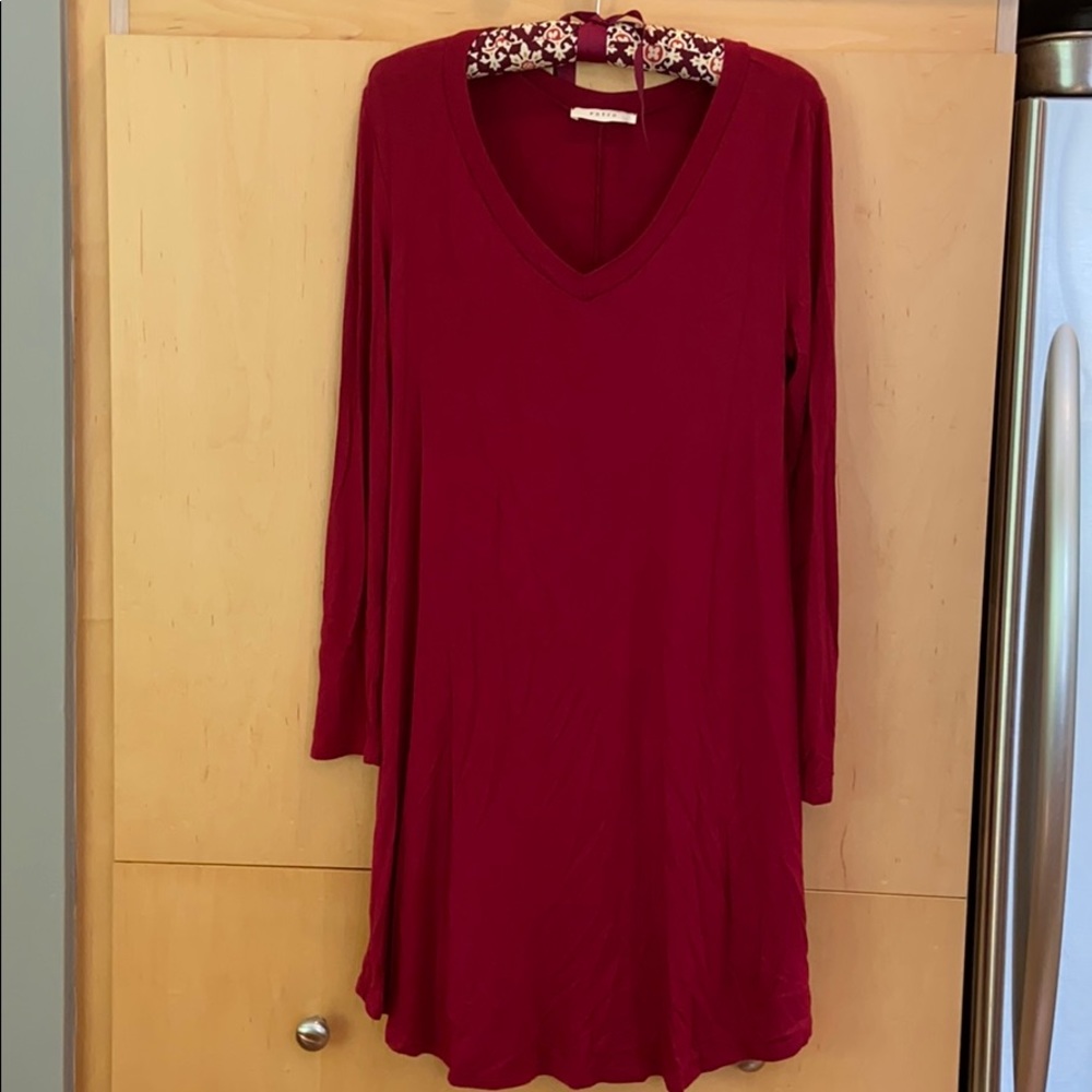 Dark red long sleeve v neck dress